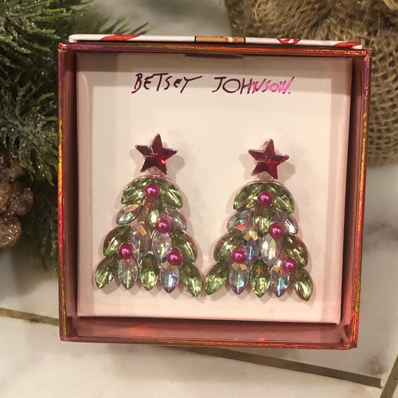 🎄NWT🎄 Betsey Johnson Crystal Christmas Tree Earrings - Picture 1 of 7